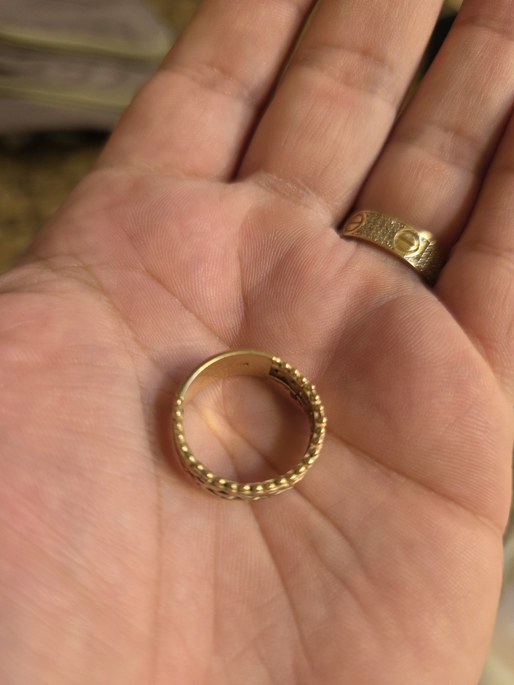 14k Solid Gold Beaded Edge Band Ring - Picture 13 of 13